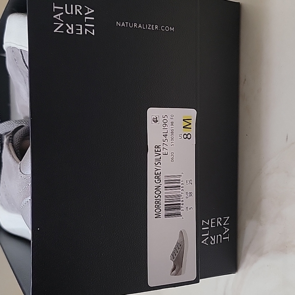 EUC Naturalizer Women's Morrison Grey Shoes Size 8 - Picture 12 of 14